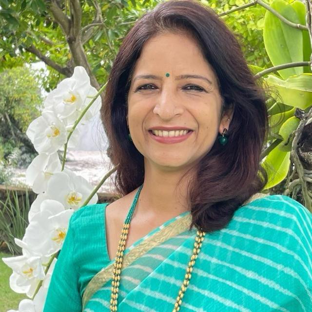 Please specify image url.